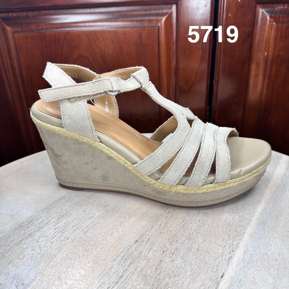 Clarks Zia Reign Womens Size 10 Sandals Tan Wedge Espadrille Shoes